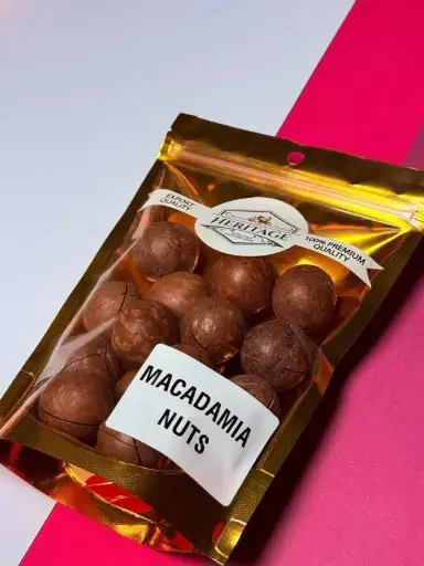 MACADAMIA WALNUT