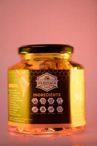 NUT & HONEY